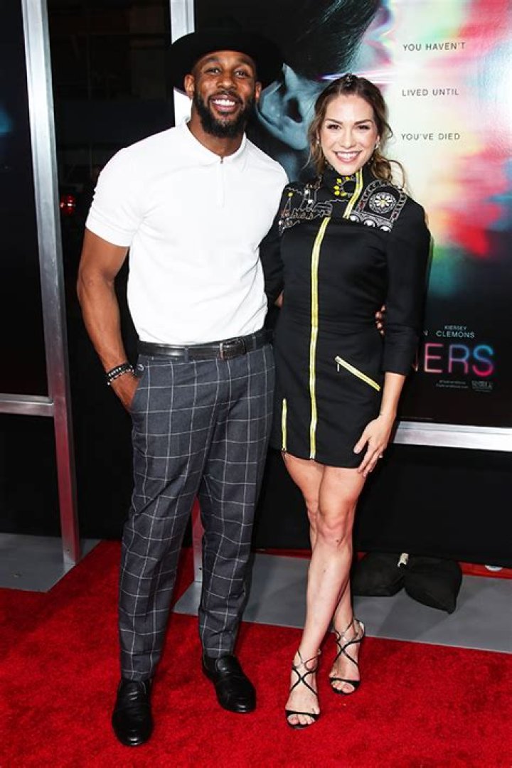 Allison Holker Talks tWitch’s Suicide In 1st Interview After His Death – Hollywood Life