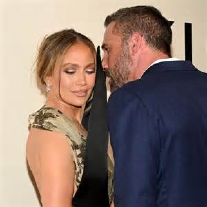 Ben Affleck & Jennifer Lopez Take Romance To Miami In 1st Pics Together Since Montana Getaway