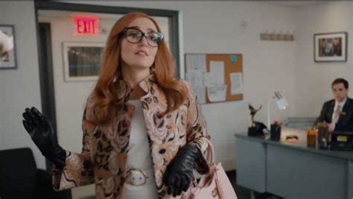 Chloe Fineman Spoofs Anna Delvey In Hilarious ‘SNL’ Sketch – Watch – Hollywood Life