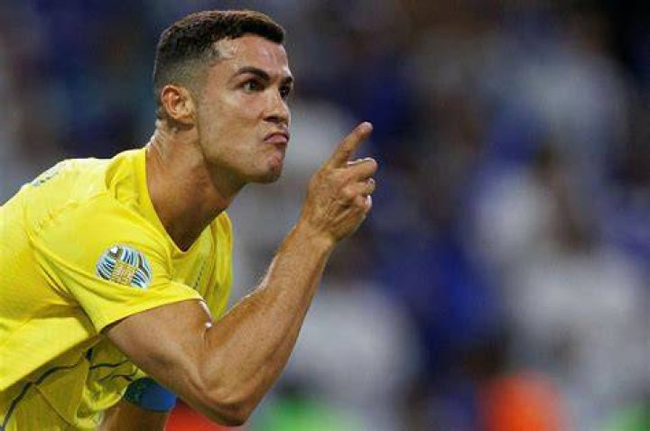 Cristiano Ronaldo Forced To Quarantine After Teammate Is Tested For Coronavirus