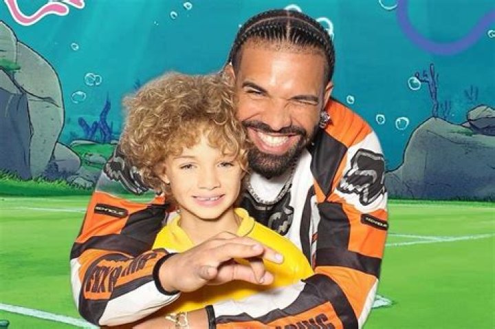 Drake’s Son Adonis, 4, Hilariously Wrestles Dad In Sweet Christmas Video — Watch