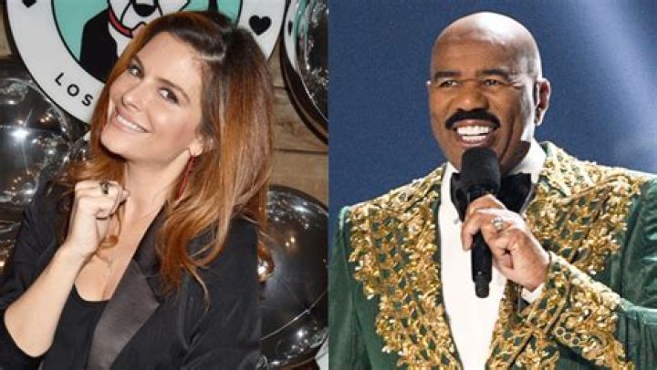 How She & Steve Harvey Will Make NYE “Biggest Party’ – Hollywood Life