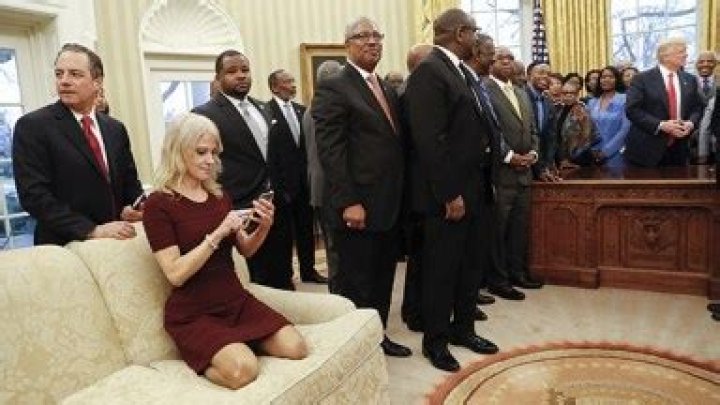 Kellyanne Conway’s Body Language On Couch Is Weirdly Sexual — See Pic – Hollywood Life