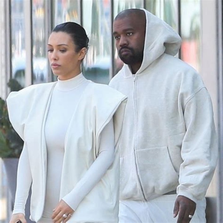 Kim Kardashian Heads To The Beach In Sexy Bikini Days After Filing For Divorce From Kanye West