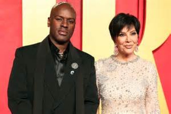 Kylie Jenner Grinds On Mom Kris Jenner’s Boyfriend Corey Gamble – Hollywood Life