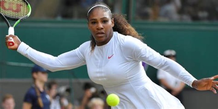 Learn About Tennis Star, 19, At Wimbledon – Hollywood Life