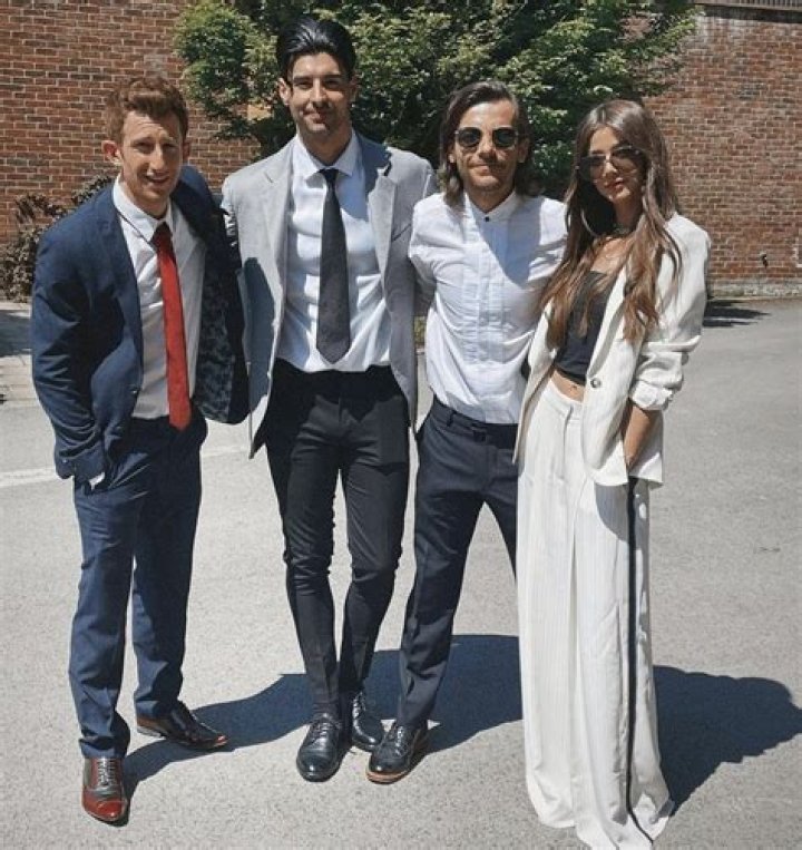 Louis Tomlinson Dissed By Ex Eleanor Calder: Unfollows Him On Instagram