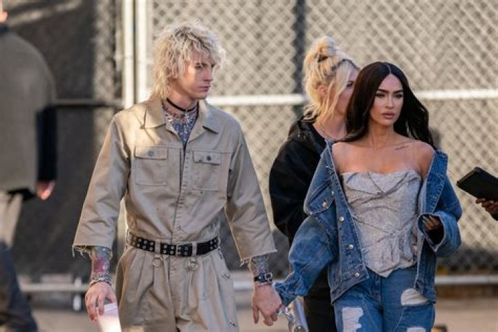 Megan Fox & Machine Gun Kelly Seemingly Confirm They’re Back Together – Hollywood Life