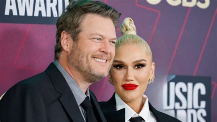 Miley Cyrus Wants To Be Gwen Stefani & Blake Shelton’s Wedding Singer – Hollywood Life