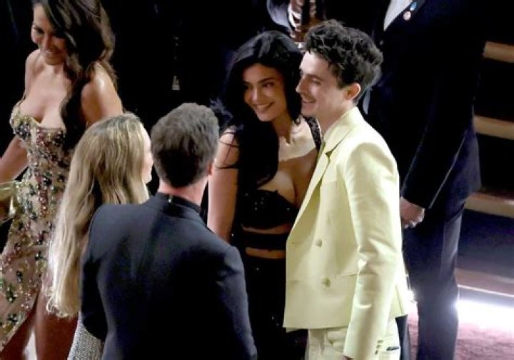Olivia Jade Parties With Kylie Jenner After ‘Fake’ College Resume Is Revealed & Parents Face Trial