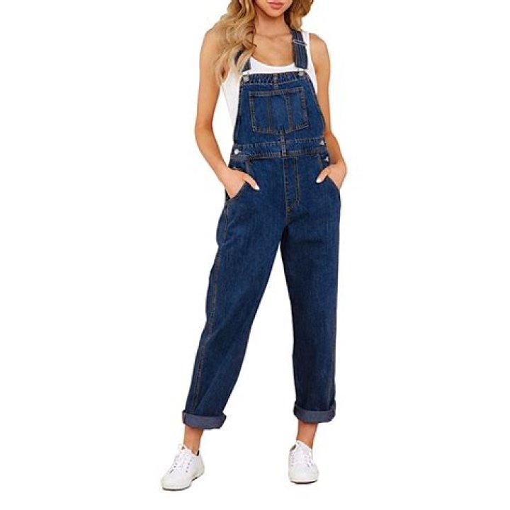 Overalls On Celebs – Taylor Swift & More Stars Rocking Denim Look – Hollywood Life