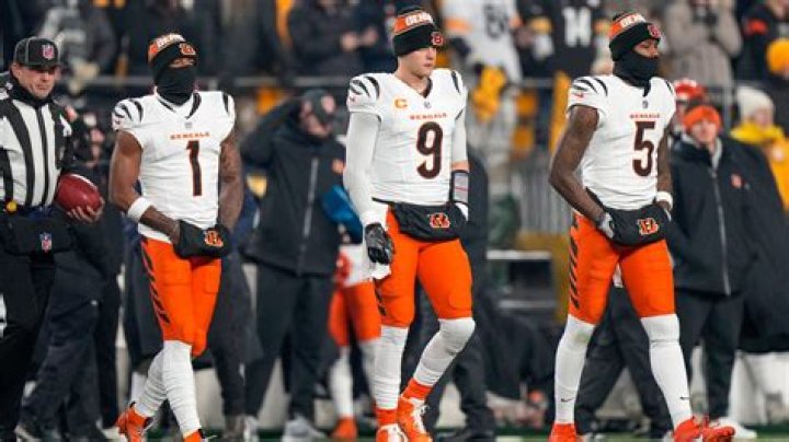 Photos Of The Bengals QB – Hollywood Life
