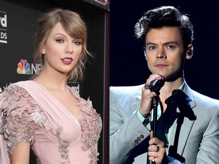 [PIC] Taylor Swift Sad About Harry Styles Split – Hollywood Life