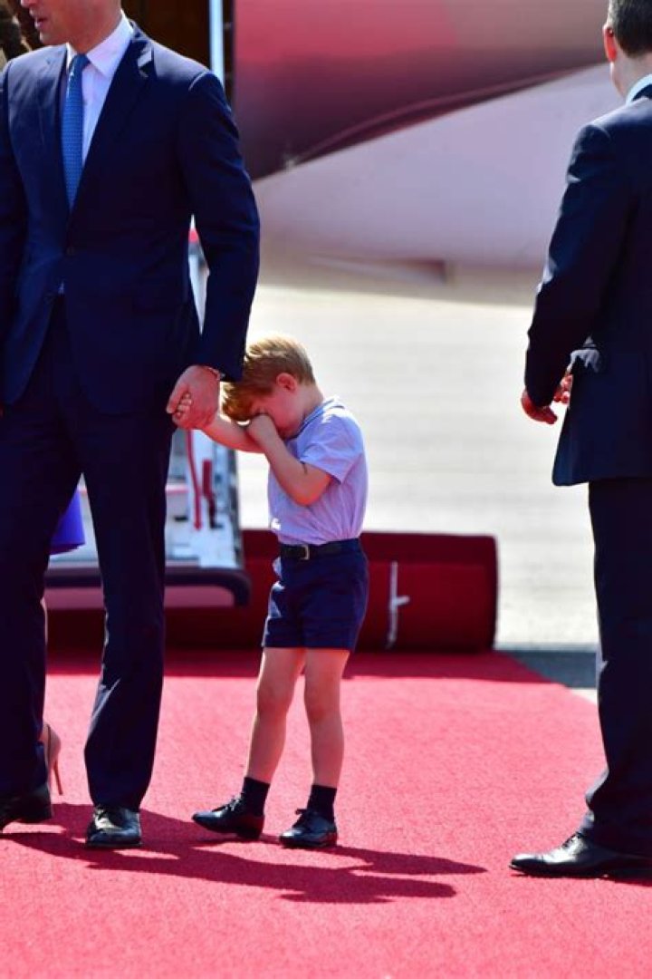 Prince George Acting Like A Normal Kid Instead Of A Royal — Cute Pics – Hollywood Life