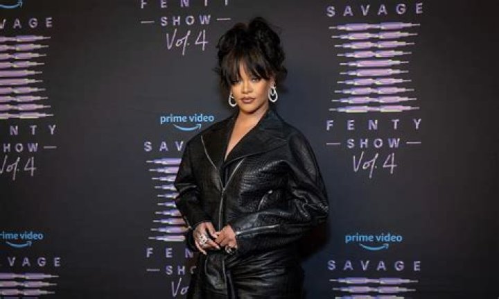 Rihanna Slays In Sexy Latex Bodysuit & More In BTS Look At Savage x Fenty Show — Watch